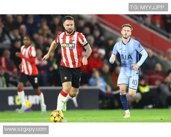 利物浦主场迎战南安普顿期待三分争夺激烈对决即将上演